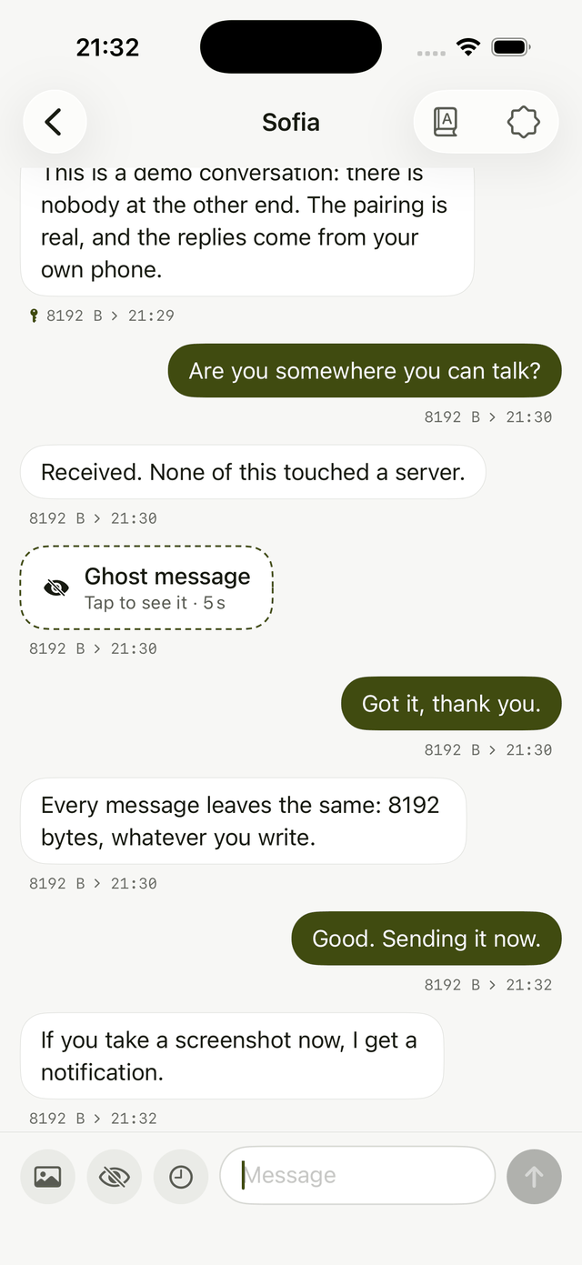 A conversation in Discrio. Under every message, in monospace, the same figure: 8192 B.